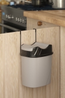 Askılı Pratik Çöp Kovası  5.5 litre Asılabilir