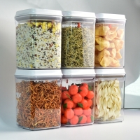 Erzak Kavanozu Kilitli Saklama Kabı Silikon Contalı Kare Erzak Kabı Vakumlu 1.20 Lt