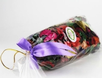 Renkli Kokulu Gül Yaprakları 500 Gr + 10 Kalpli Balon + 8 Kırmızı Mum