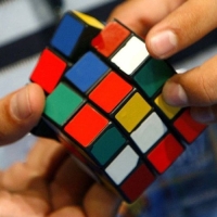 Nostaljik Zeka Küpü Sihirli Mini Rubik Anahtarlık