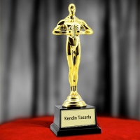 Yılın En İyi Teyzesi Oscarı ( Büyük Boy )